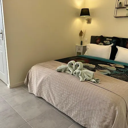 Holiday home Maison De Celestine Privatise